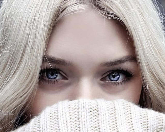 Managing Dry Eyes During Cold Winter | Jei & Co. Optics