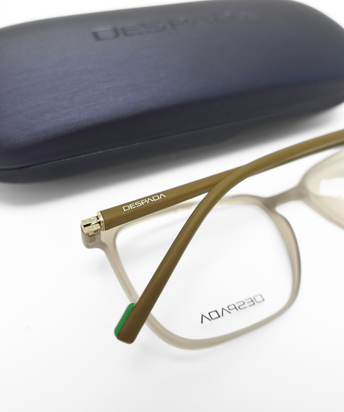 Despada DS5246 Eyeglasses | Jei & Co. Optics