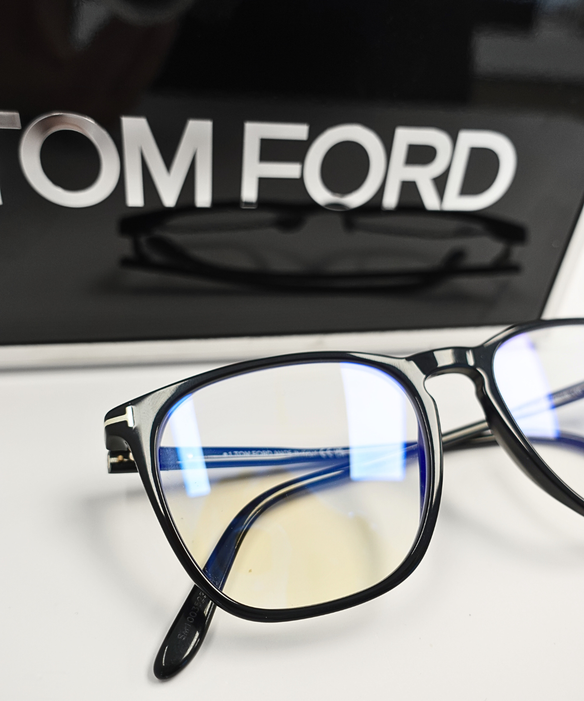 FT5937-B BLUE BLOCK OPTICAL | TOM FORD EYEGLASSES | Jei & Co. Optics