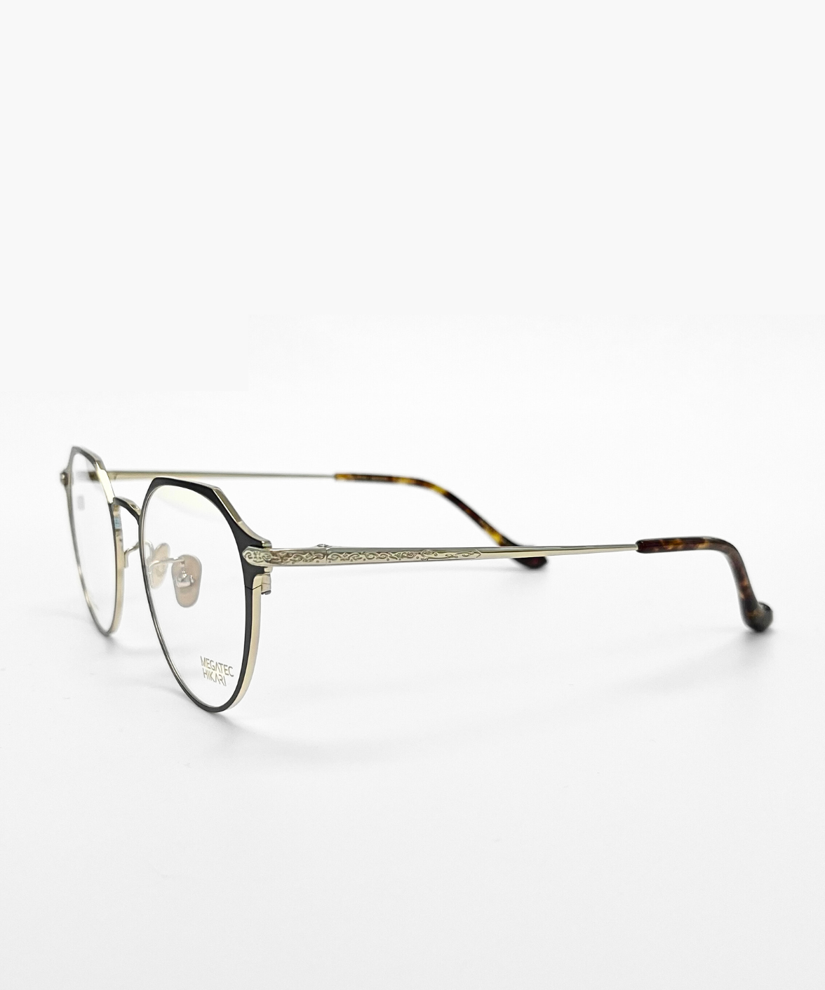 K7504 MEGATEC HIKARI Titanium Eyeglasses | Japanese Eyewear