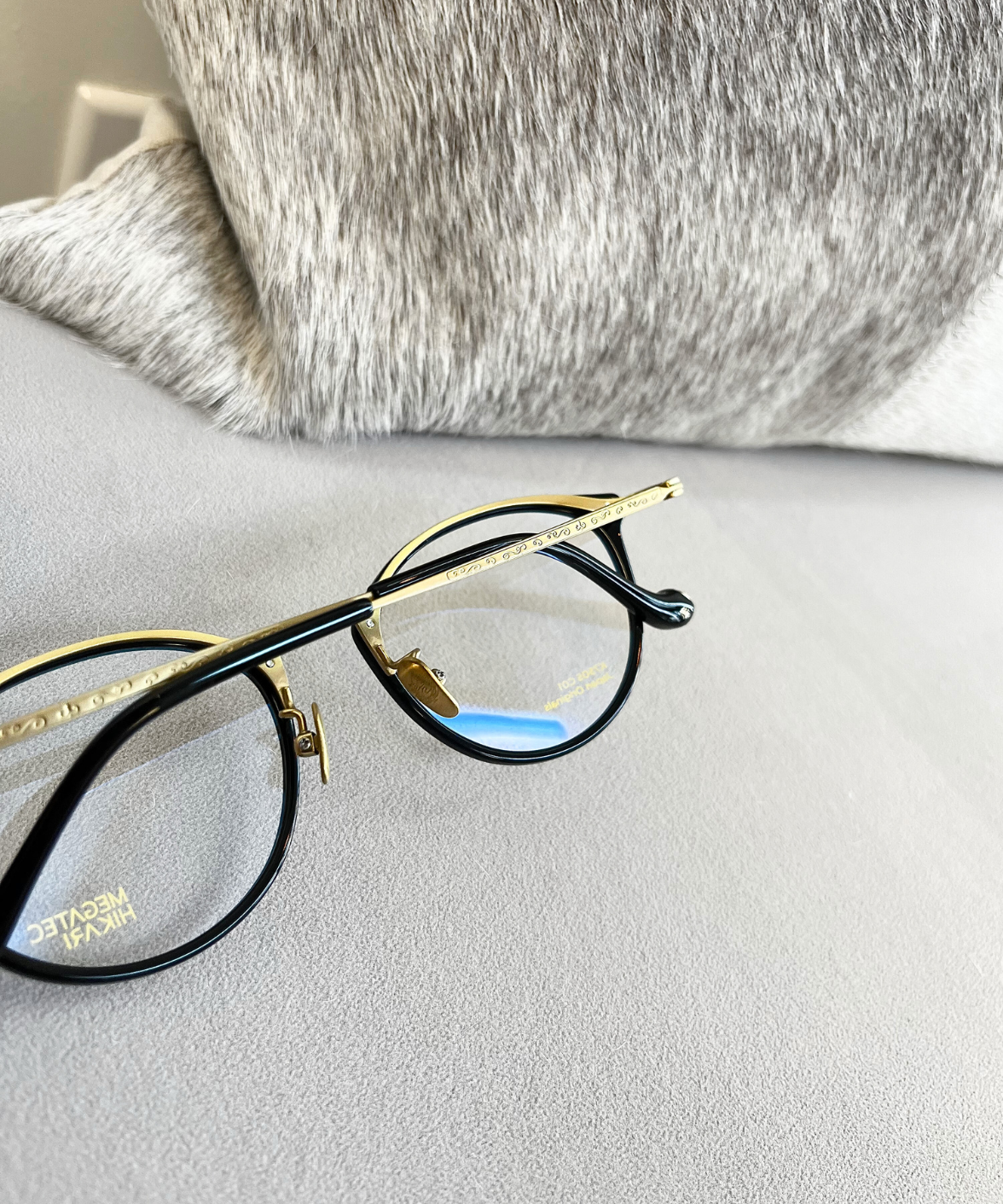 K7505 Hikari Titanium Eyeglasses | Japanese Handmade Eyewear