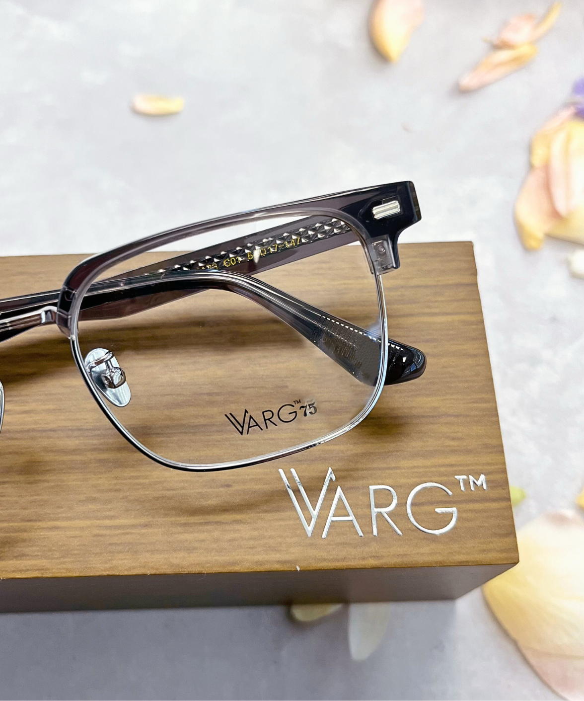 PA73 VARG Browline Eyeglasses | Japanese Craftsmanship