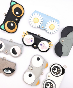 Hanging Eyeglasses Case | Jei & Co. Optics