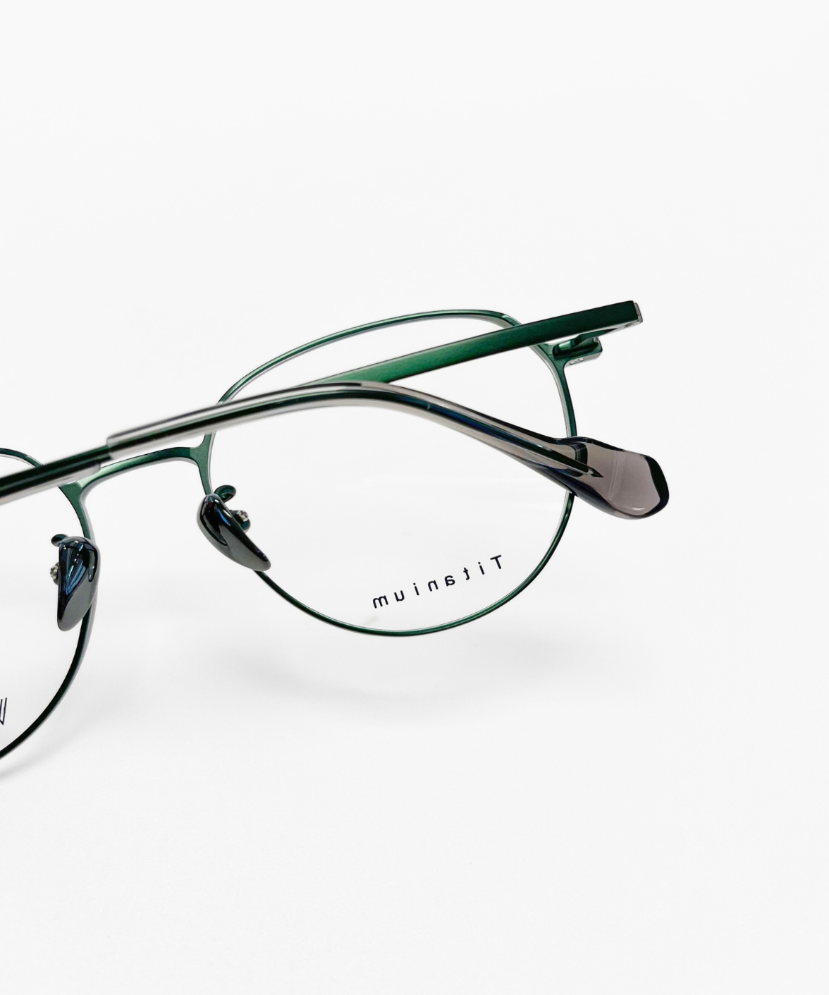 VC02 VARG Titanium Eyeglasses | Japanese Craftsmanship