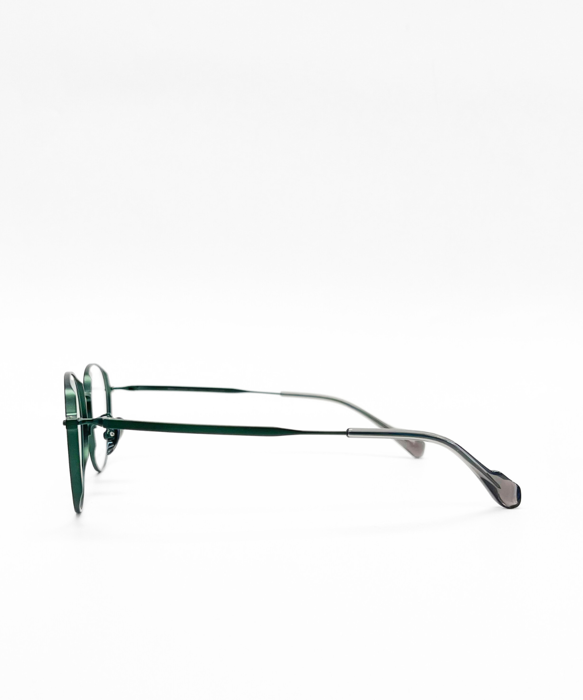 VC02 VARG Titanium Eyeglasses | Japanese Craftsmanship