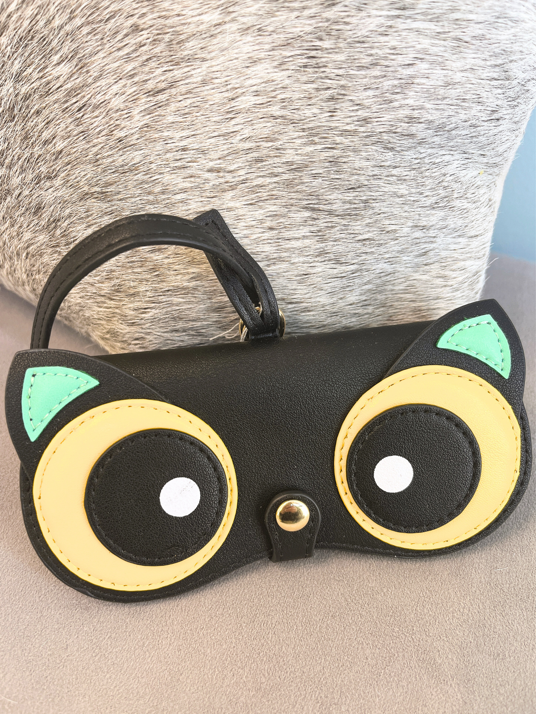 Hanging Eyeglasses Case | Jei & Co. Optics