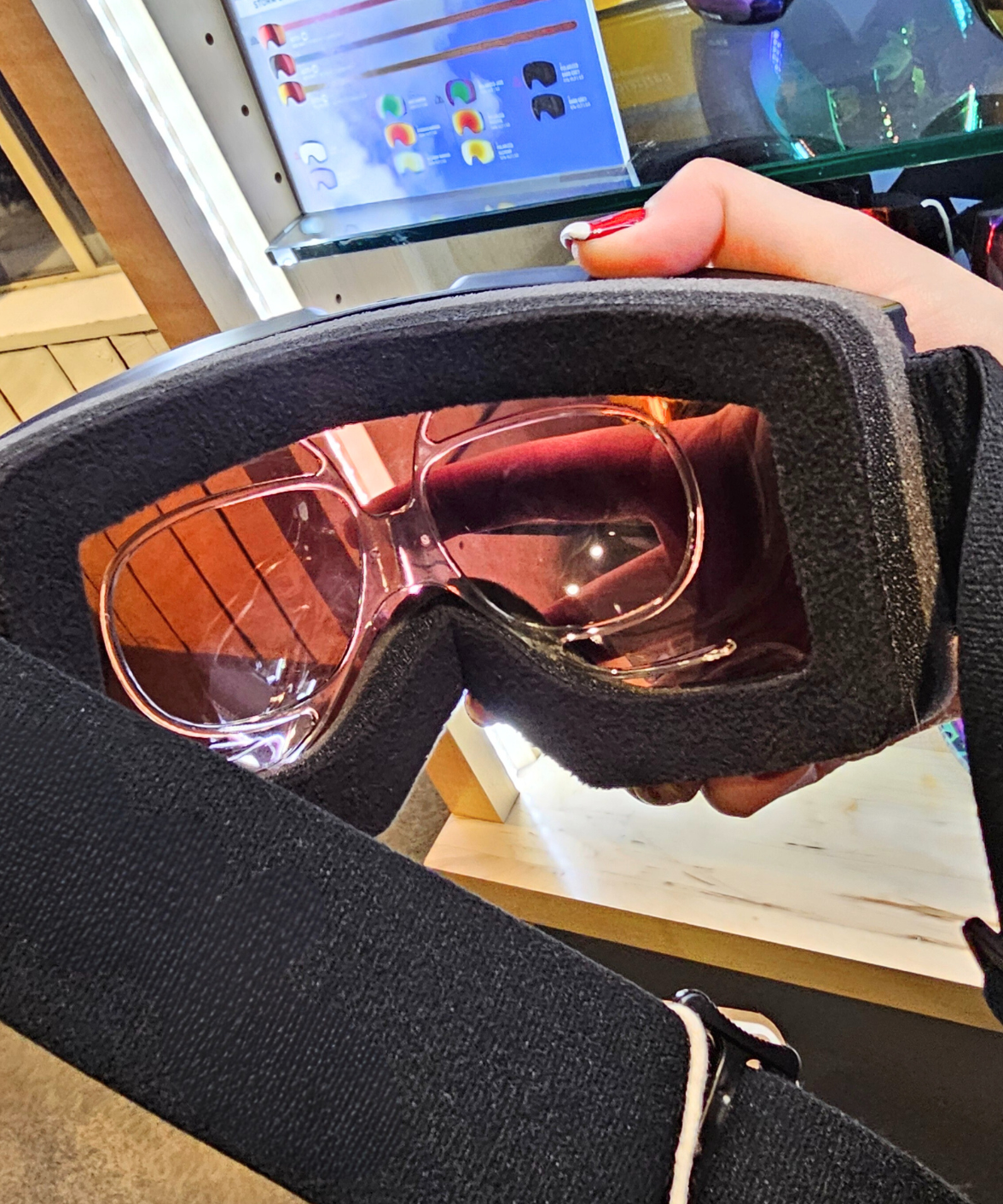 Prescription Ski Goggle Inserts | Clear Vision & Comfort on the Slopes | Jei & Co. Optics