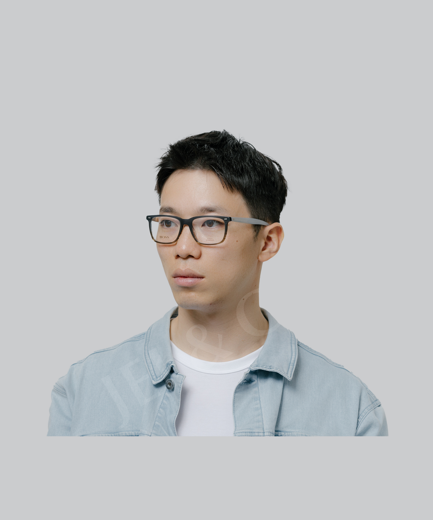 BOSS 0884