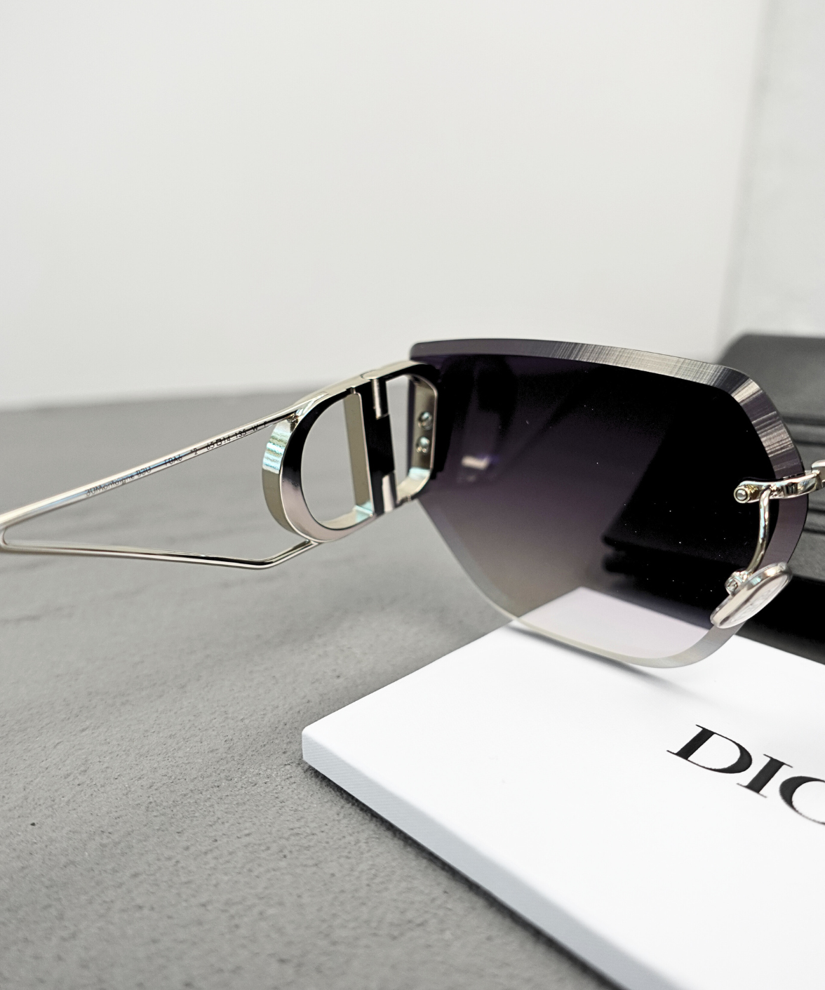 Dior 30MONTAIGNE B3U Sunglasses | Jei & Co. Optics