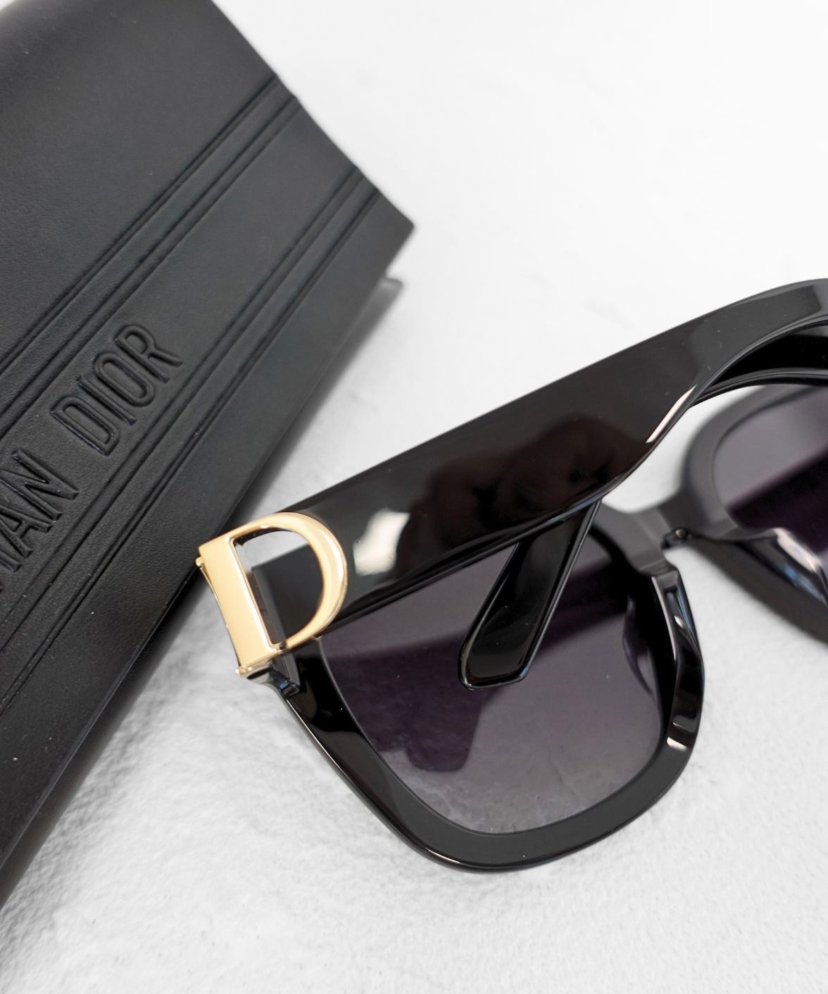 Dior 30MONTAIGNE S10F Sunglasses | Jei & Co. Optics