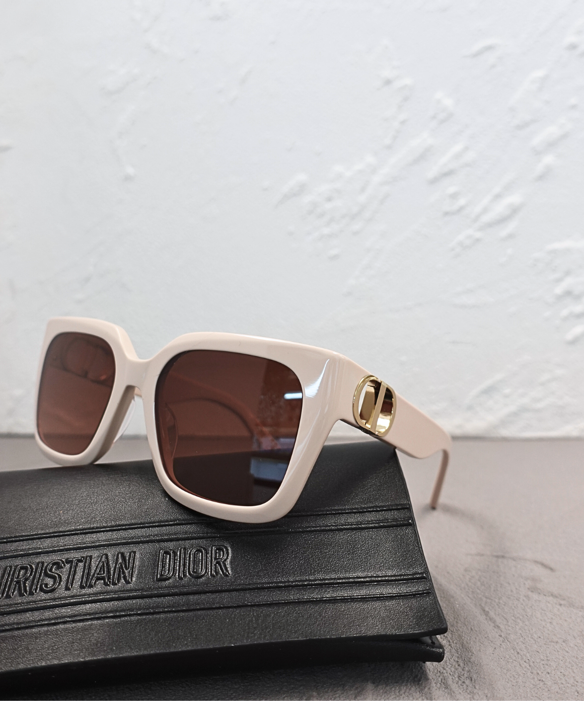 Dior 30MONTAIGNE S8U Sunglasses | Jei & Co. Optics