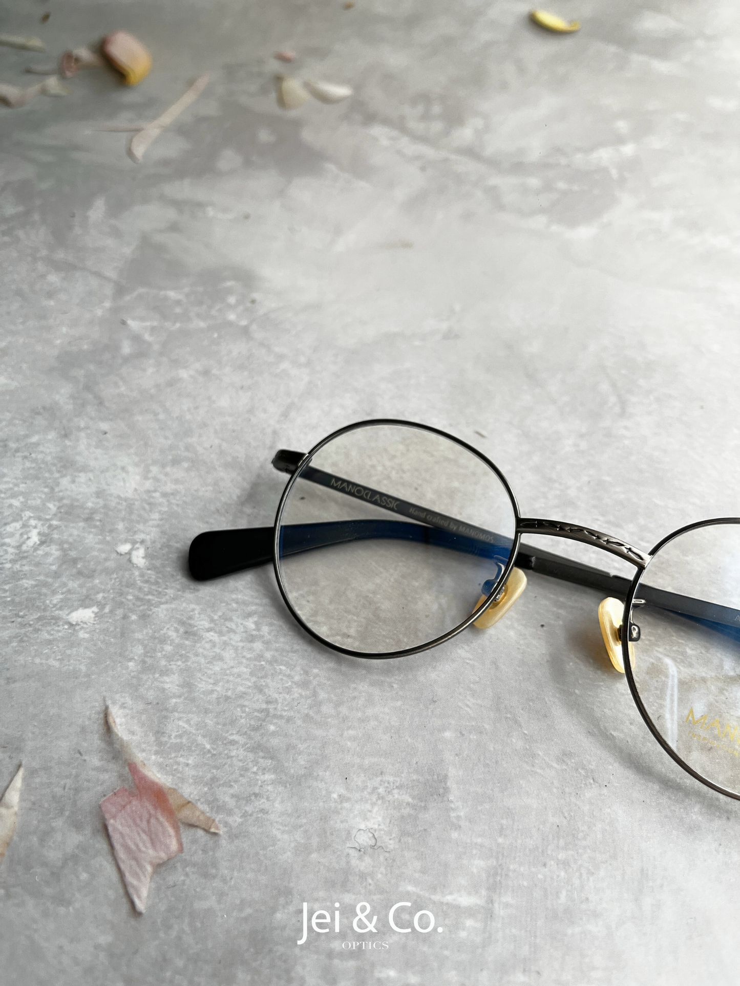 MANOMOS Abbey Eyeglasses | Jei & Co. Optics