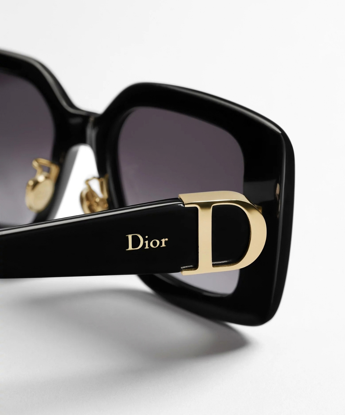 Dior Initials S2F