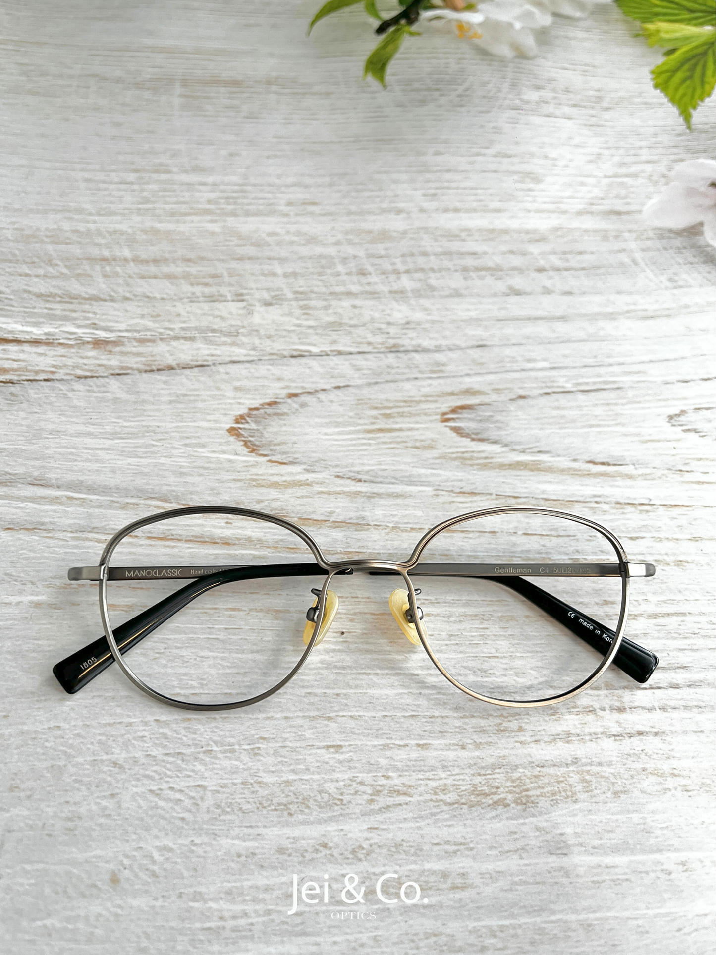 MANOMOS Gentleman Eyeglasses | Jei & Co. Optics